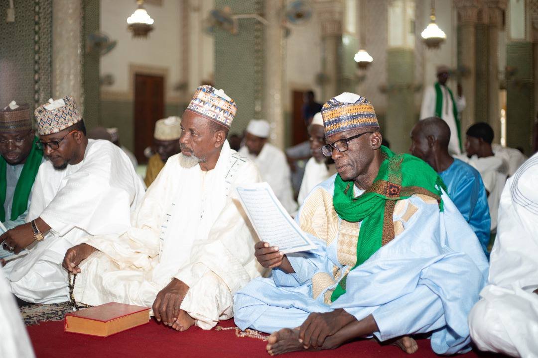 NigerAR's tweet image. Prière Collective de Kunut à la Grande Mosquée de Niamey
Ce matin, à l’occasion de la fête Nationale du 26 juillet, consacrée à la Journée Nationale de la Souveraineté et du Patriotisme, une prière collective de Kunut et une lecture du Saint Coran ont eu lieu à la Grande Mosquée…