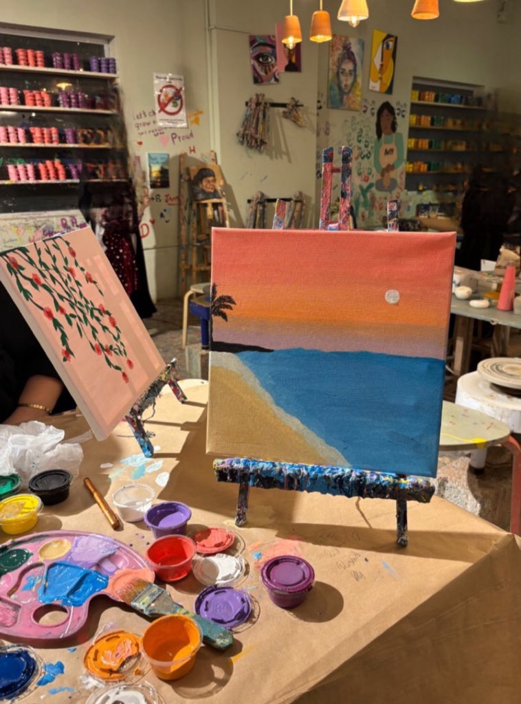 RaghadJeh's tweet photo. 👩🏼‍🎨 https://t.co/pR87FhSOVN