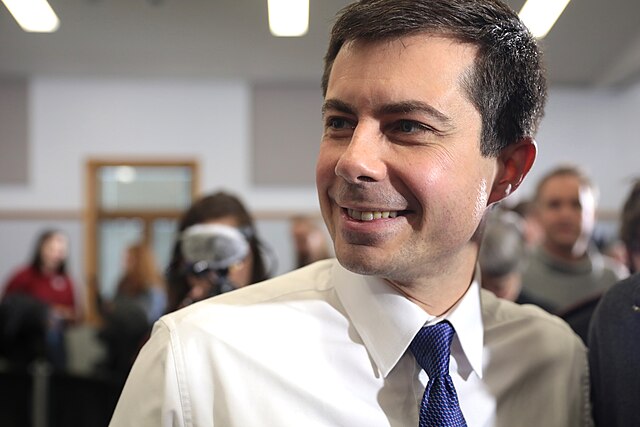 Buttigieg Spent $80 Billion On DEI, Half DOT's Budget, Instead Of Upgrading Air Traffic Control: Report

While the Trump administration has faced criticism for air traffic control outages and errors over the last year, recent developments suggest the current crisis may actually
