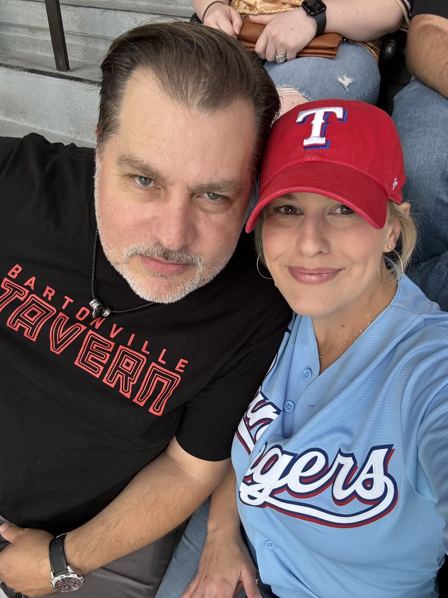 With <a href="/Jen4xe/">Jen</a> getting our baseball time in Texas on! Representing The Bartonville Tavern🔥🔥<a href="/GeorgeDunham/">George Dunham</a> #TexasRangers