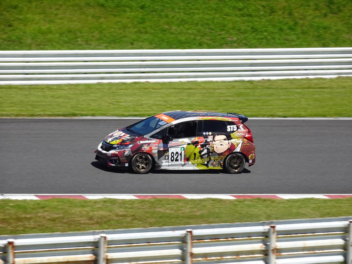 おはようございます😊
今日は決勝日！！
現地の方、オンラインで観戦の方
821号車の応援よろしくお願いします！

<a href="/AndLegal_Racing/">AndLegal Racing</a> 
#ござる　#ごじゃる　#侍
#AndLegalRacing    #アンドリーガルレーシング　#スーパー耐久　#S耐　#えすたい　#ブリヂストン　#モティーズ　#エンドレス #FUJITSUBO