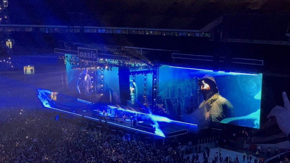 Well that was phenomenal #OasisLive25