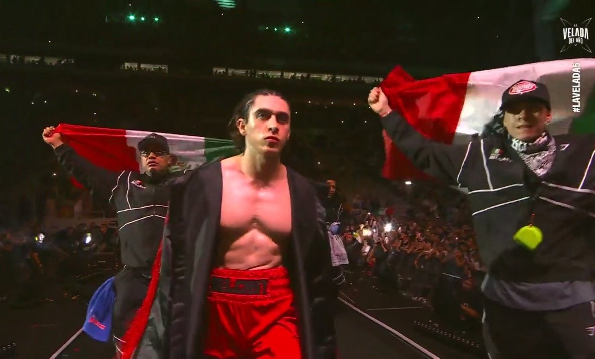 PASE LO QUE PASE SIEMPRE EN TÚ ESQUINA, VAMOS BELCAST 🇲🇽❤️
#LaVeladaDelAñoV #LaVelada5