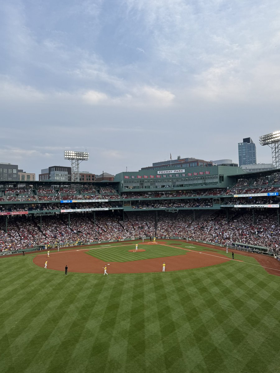 bubbagumpino's tweet image. LET’S PLAY BALL #DirtyWater