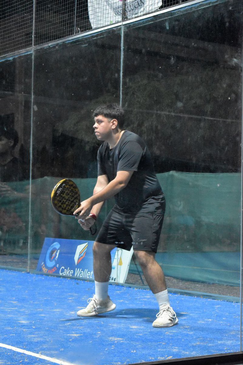 CakePadel's tweet image. Un deporte de jovenes donde cada uno que ingresa a cake padel tienen la oferta de 10% descuento en horas y productos pagando con monero, bitcoin o litecoin.