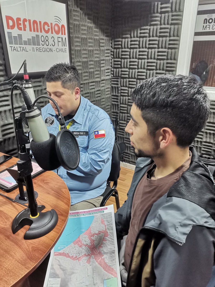 CperezSotelo's tweet image. Agradecemos a @definicionfm por el espacio de difusión del simulacro de remoción en masa a realizar el 7 de agosto en la comuna de #Taltal , organizado por @Senapred y la importante colaboración de @Adapta_Clima