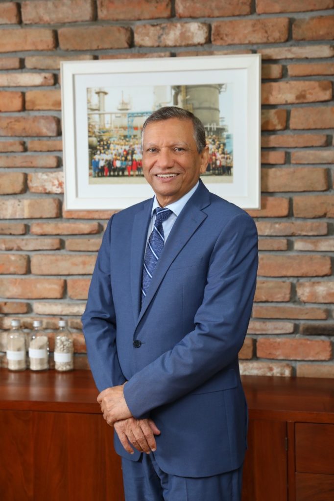 EnmanuelRM_'s tweet image. Transformación y liderazgo con resultados.
La gestión del Dr. Aguilera en @Refidomsa habla por sí sola:
✅ De US$26.6M en pérdidas proyectadas a US$2.3M en ganancias.
✅ Propiedad estatal consolidada.
✅ Exploración petrolera iniciada.
✅ Calificación crediticia AA+, la mejor de…