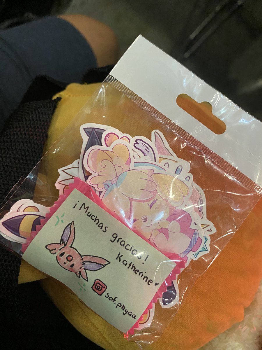 Muchas gracias a <a href="/softwolphy/">♡ Phya ♡ 🪽</a> por los bonitos stickers💕 ame la notita✨
