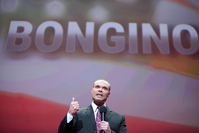 BONGINO: We Can't Run A Republic Like This

FBI Deputy Director Dan Bongino revealed today in an X post that there is serious corruption inside the U.S. government, stating, "We can't run a republic like this..."

Bongino and FBI Director Kash Patel have been in the hot seat over
