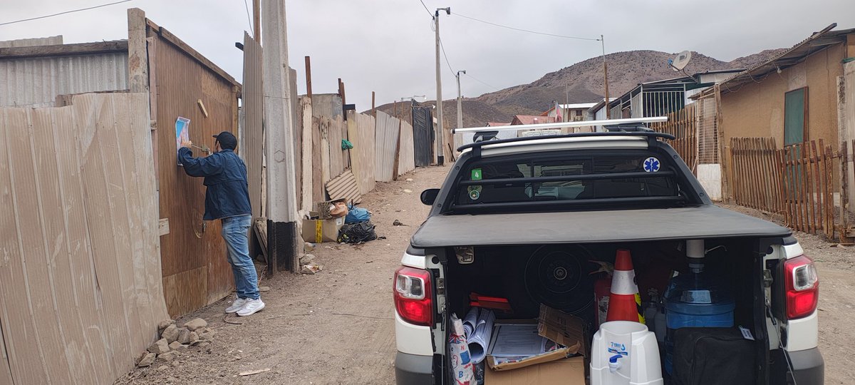 CperezSotelo's tweet image. 📻Comenzamos la tercera jornada de difusión en terreno, de lo que será el simulacro de remoción en masa el 7 de agosto en la comuna de #Taltal organizado por @Senapred y el apoyo de @Adapta_Clima 

#Antofagasta #Tocopilla #Calama #Mejillones