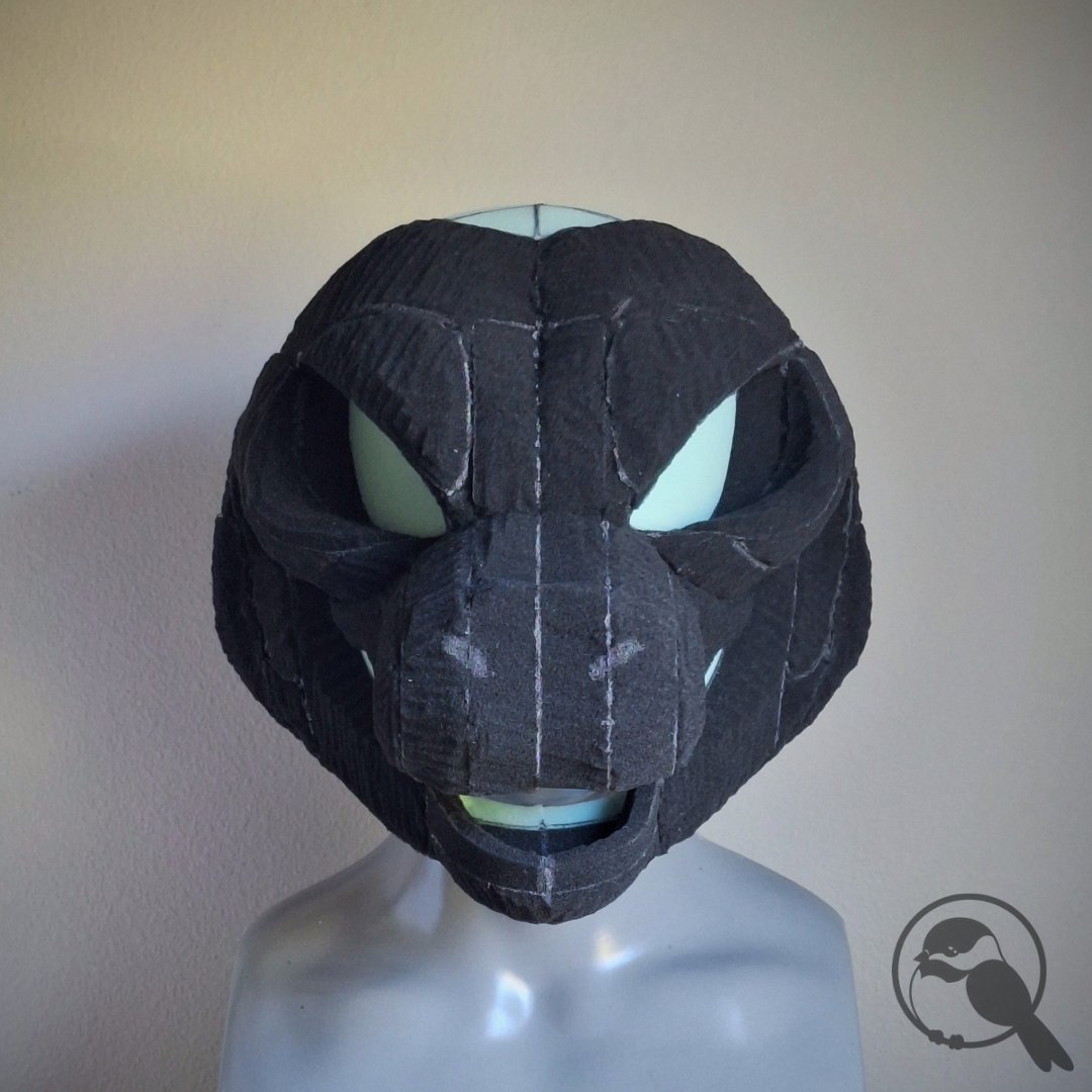 chickaspree's tweet photo. This Godzilla headbase was made for XLCLAWS on Telegram. I need to actually watch a Godzilla movie 🤨😅
#fursuit #furry #headbase #fursuitbase #furryheadbase #fursuitmaker #godzilla https://t.co/aGmiKJRkJl