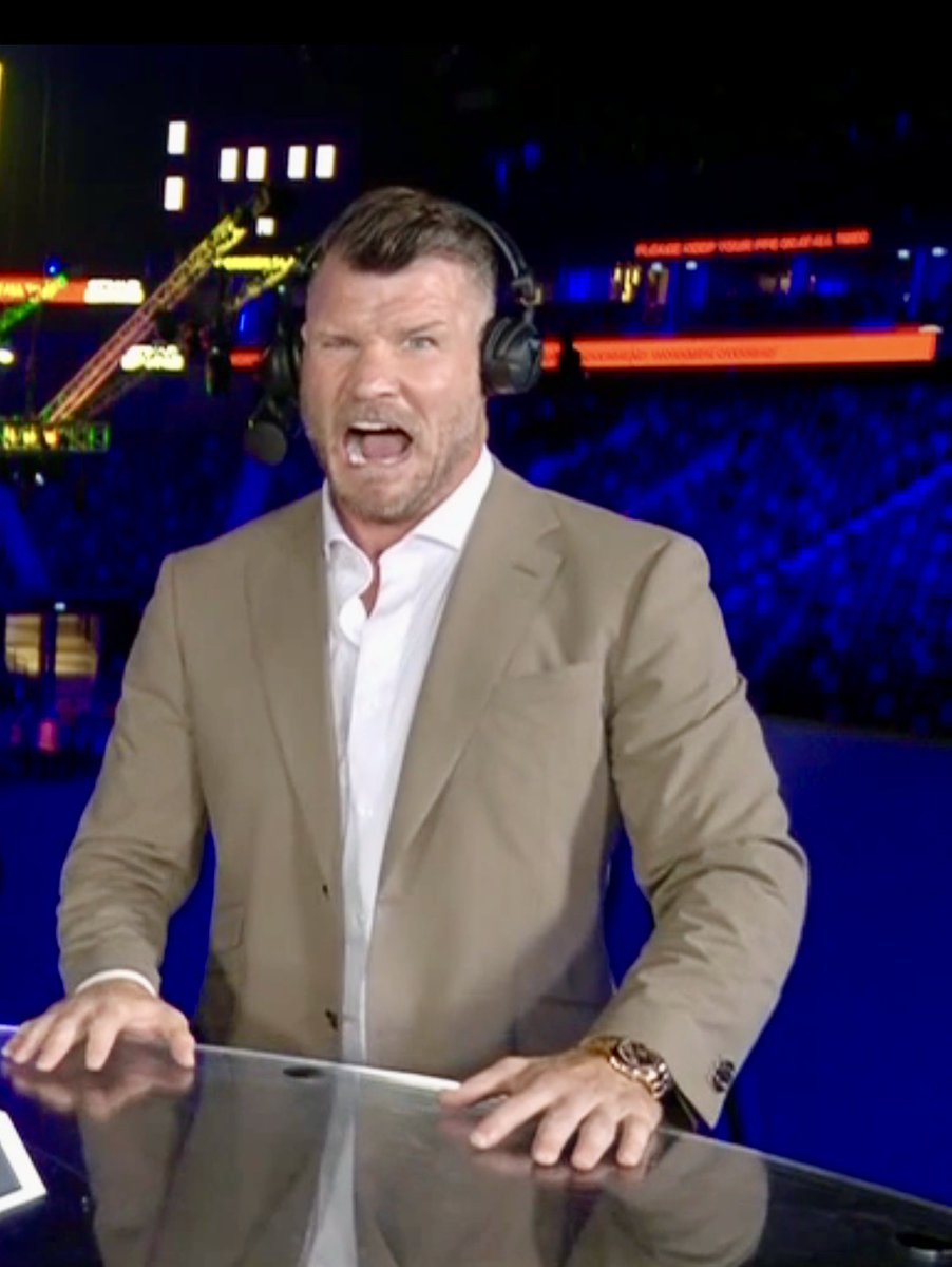 ThePeoplesMMA's tweet image. What scared @bisping? 

#UFCAbuDhabi
