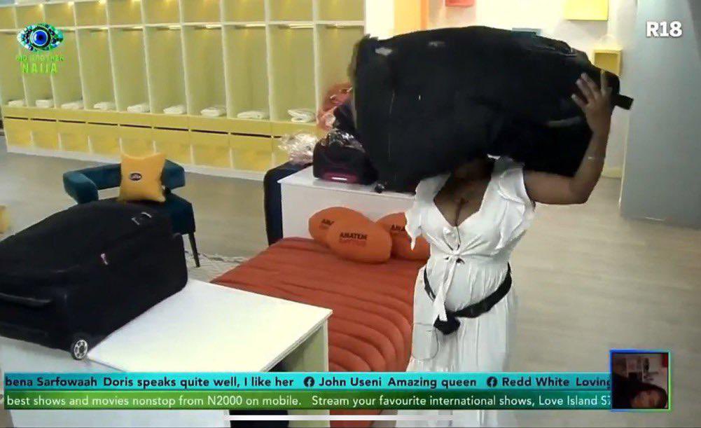 Phina_Perfect's tweet image. Imsi is doing business in biggies house ????

Oh nooo 🤣🤣🤣🤣🤣 she is unleashing different sides 

They said d money is a “TRADER ” 🤣
#BBNaijaS10 #BBNaijia