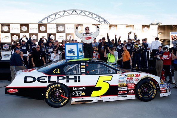 Jeff_Bluck's tweet image. 🚨@JRMotorsports WIN 100!!🚨
On March 1, 2008 @markmartin captured JRM’s first win at @LVMotorSpeedway.
Now, on July 26, 2025 @ConnorZilisch at @IMS has secured WIN 100 for JRM.
Congrats @DaleJr @EarnhardtKelley and all the drivers and employees who have helped along the way!
