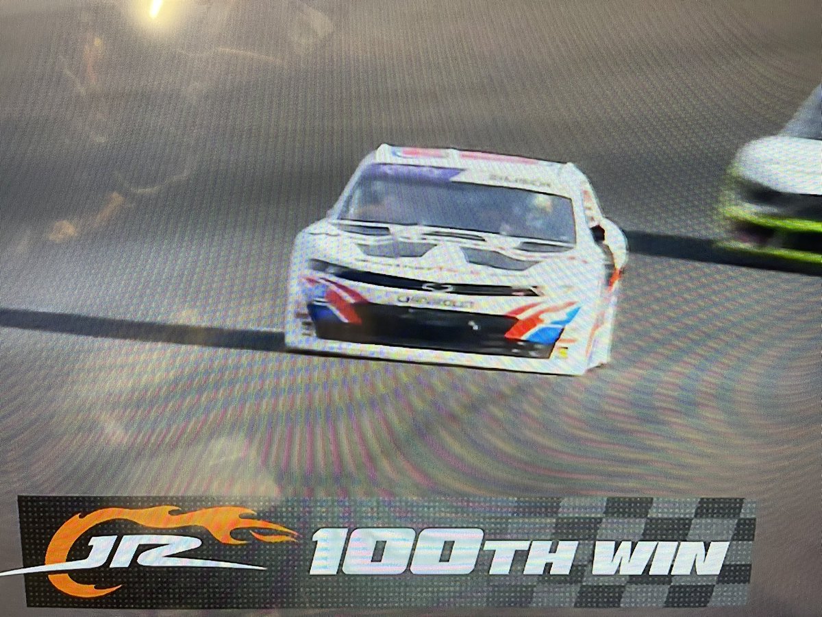 Jeff_Bluck's tweet image. 🚨@JRMotorsports WIN 100!!🚨
On March 1, 2008 @markmartin captured JRM’s first win at @LVMotorSpeedway.
Now, on July 26, 2025 @ConnorZilisch at @IMS has secured WIN 100 for JRM.
Congrats @DaleJr @EarnhardtKelley and all the drivers and employees who have helped along the way!