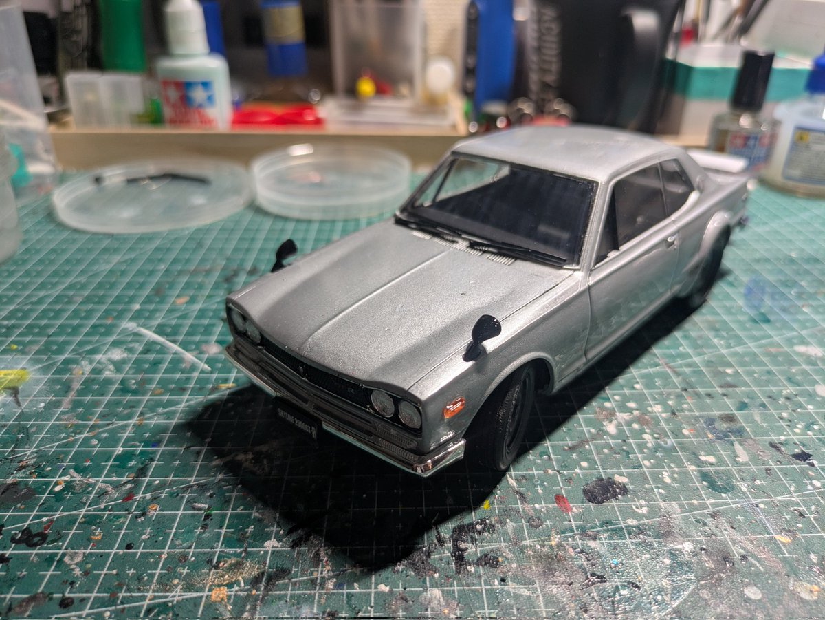 t_wakou's tweet image. スカイライン 2000GT-R ハードトップ
完成しました!
今回もエンジン内部コード類も自作色々と課題が出ましたが個人的には満足な仕上がりです!
旧車はやっぱりかっこいい〜!
#俊作会長を偲んでタミヤ製品をアップしよう