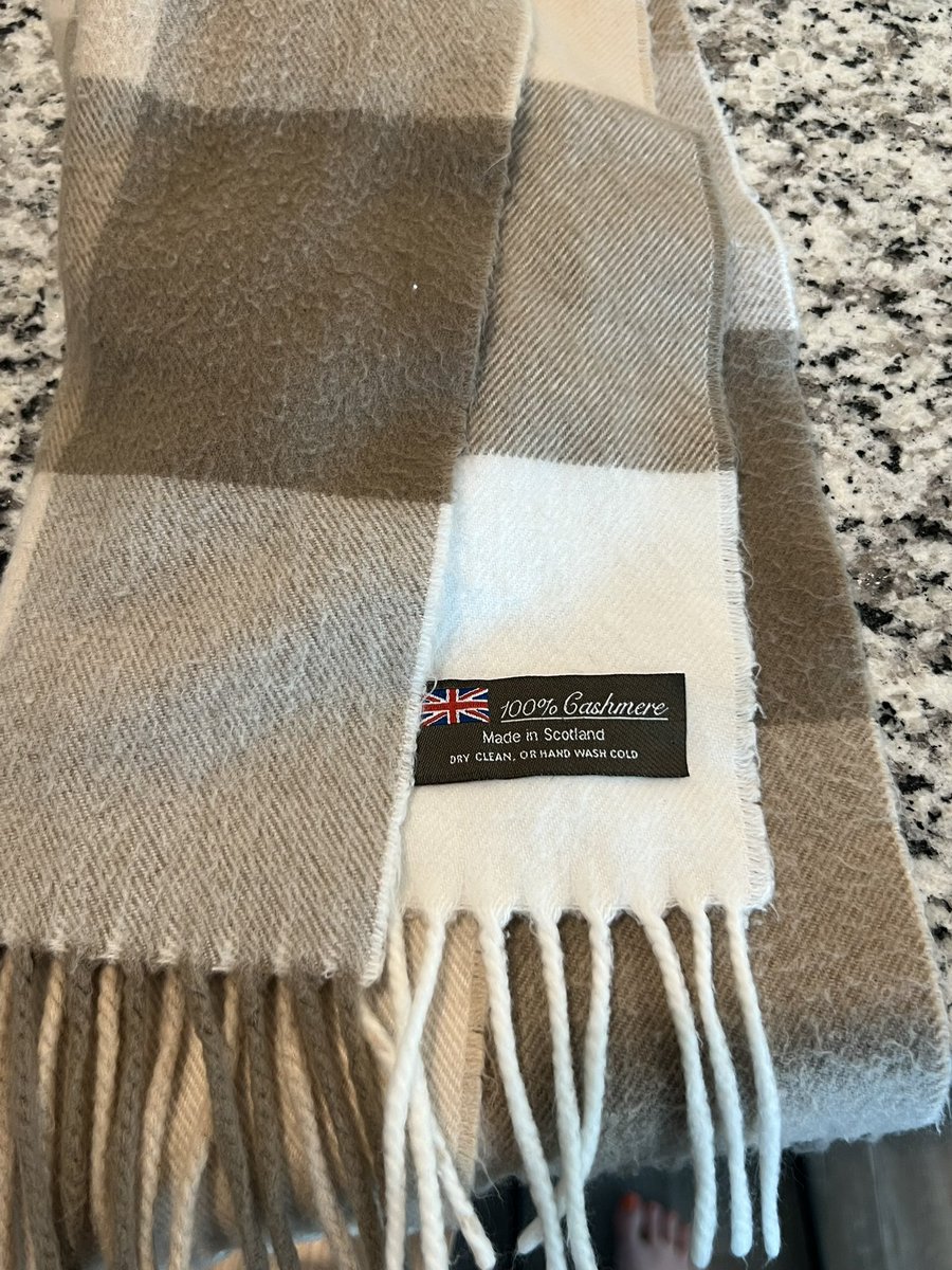 kbv92's tweet photo. Made out like a bandit today at the vintage shop. This was only $5. https://t.co/qlawYEQH9B