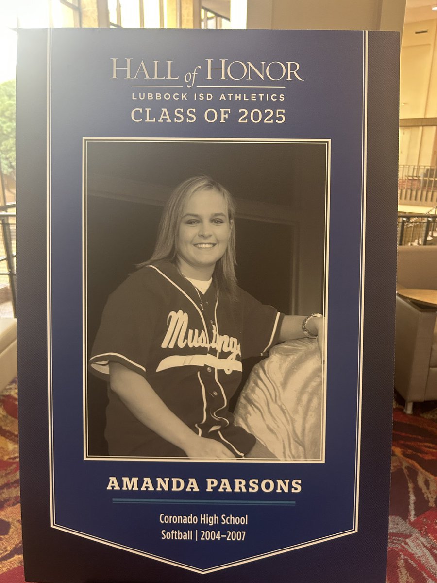 pchristy11's tweet image. 2025 Lubbock ISD Athletics Hall of Honor Inductee

Amanda Parsons - Coronado Softball, 2004-2007

First softball player to be selected for this incredible honor!