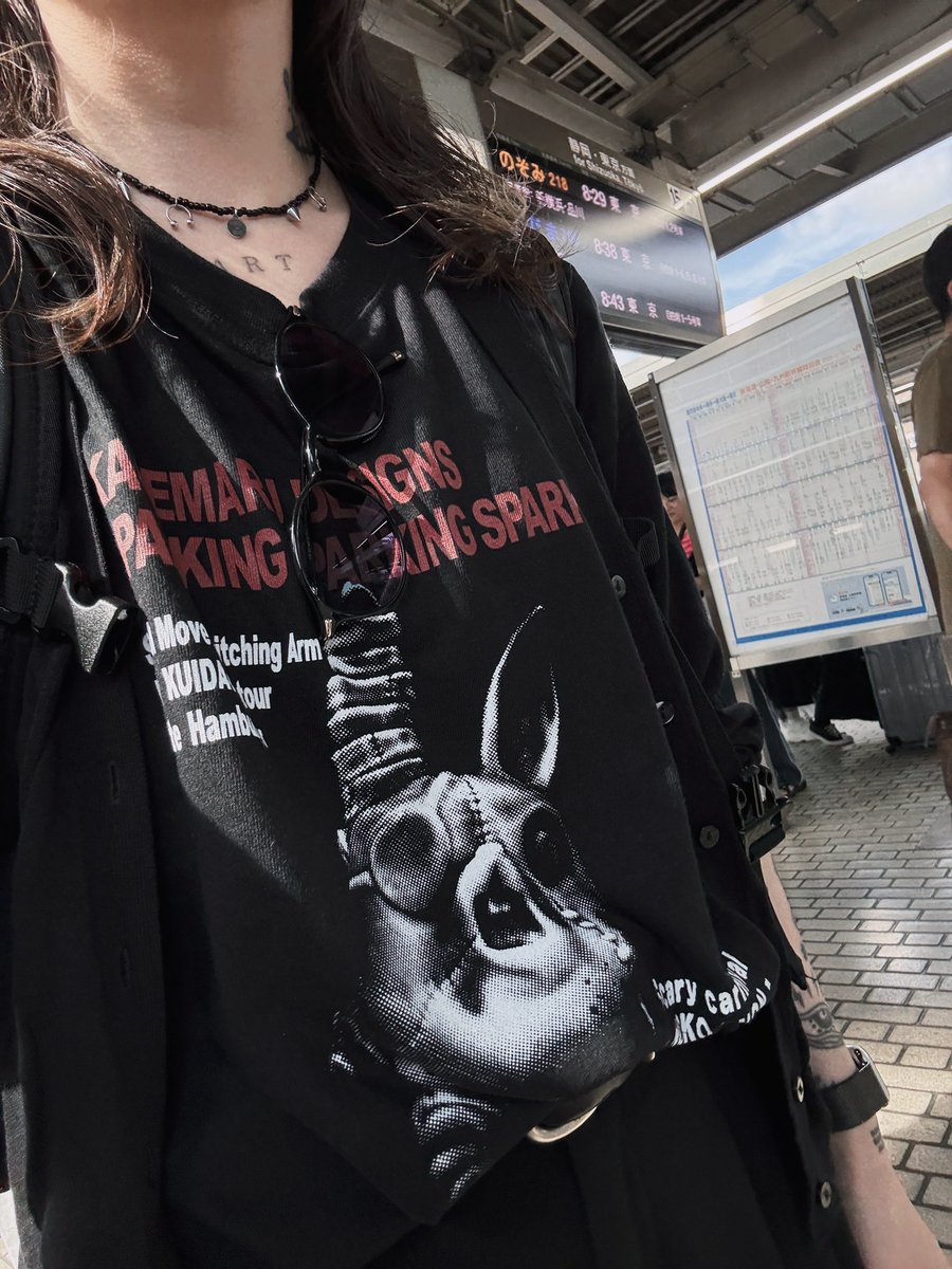 SSS_jp_'s tweet image. 急遽、午後からのんびり
ワンフェス行くことにした!!初!!
ノコTのサンプル着て
一人でうろちょろしてると思う🐰⚡︎
ひとまず東京着いたら
まずはスヌ活してきます🐶