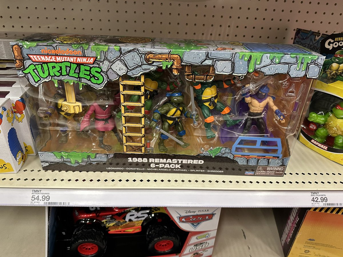 Mitch_Craig13's tweet image. Quick little target run. Did realize all this new tmnt stuff.