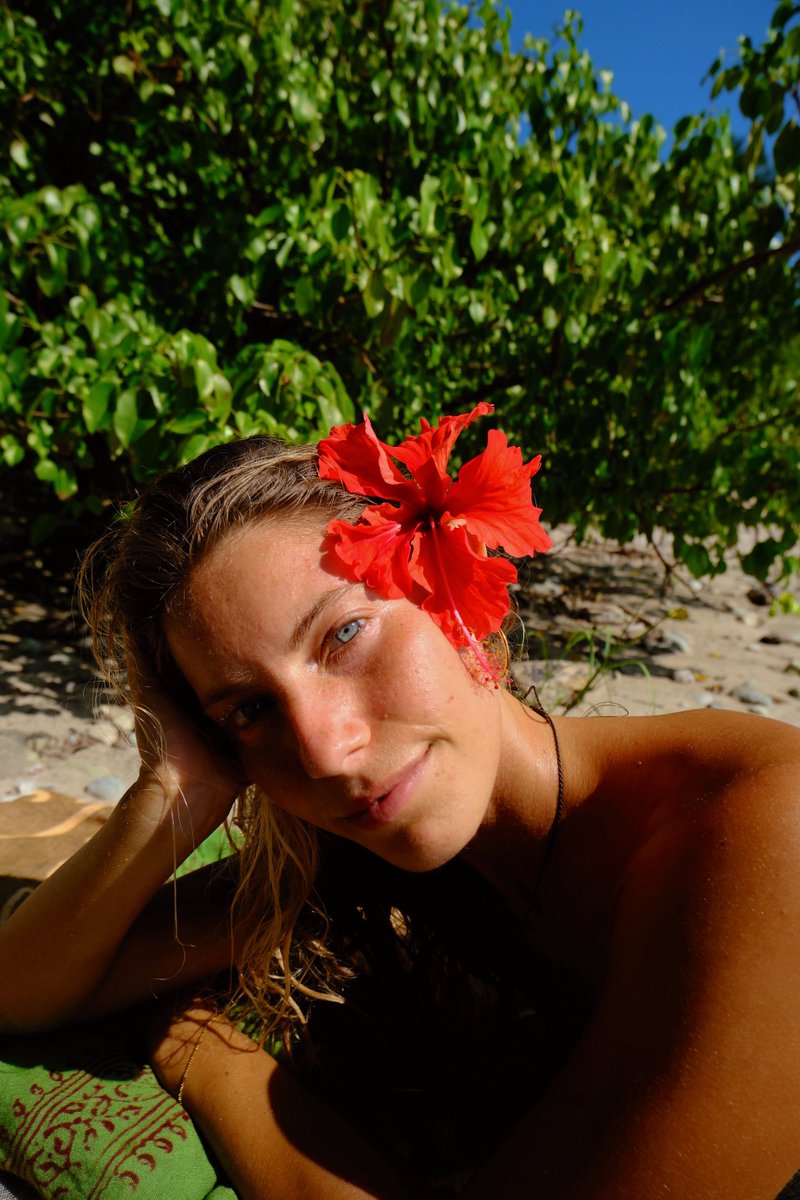 UV &amp; ocean minerals will heal you 🌺