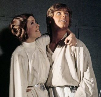 QuiGonJenna's tweet image. Space twins ✨