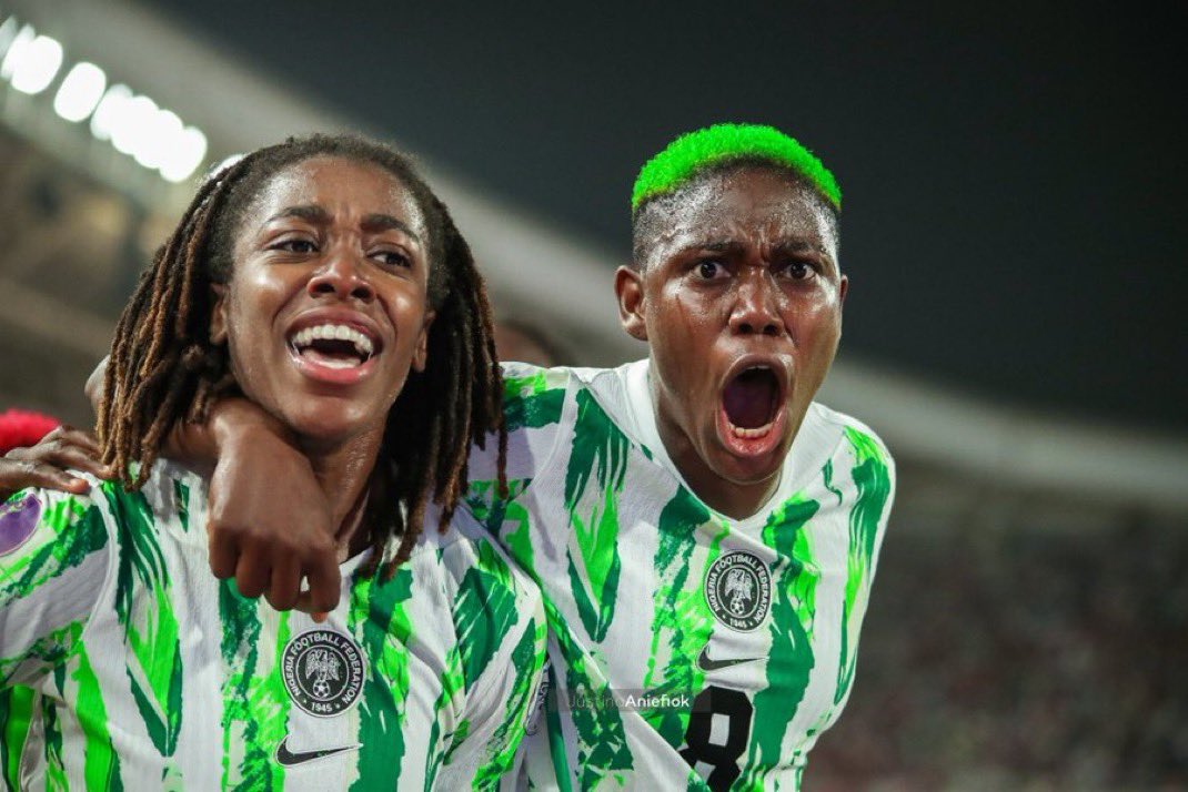 mariselle4's tweet photo. Sometimes you win and sometimes you Morocco 🇲🇦 😍😂🫡.

Congratulations 🍾🎊🎉🎈 
10 title out of 13 💃🏻💃🏻💃🏻💃🏻
#WAFCON2025 
#superfalcons 
#asisatoshoala

@AsisatOshoala https://t.co/pQDWe6JfpW