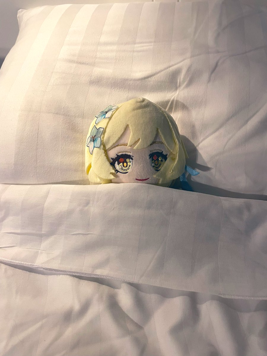 aethersweep's tweet image. con is over good night everybody