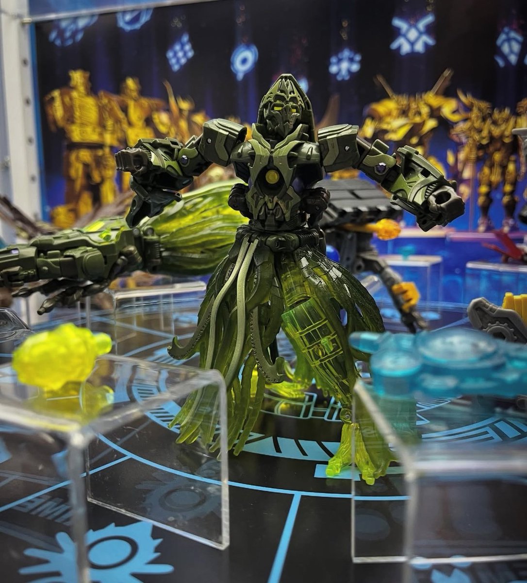 That neon green plastic is so fantastic .. I want to Crack him and Shake him like a glow stick..