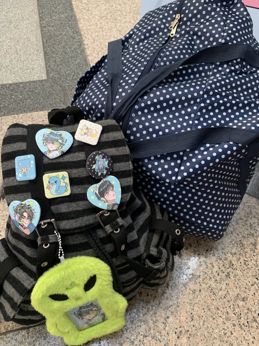 YIFUU_'s tweet image. 서일페 마지막날 출근. .( ˆ͈̑꒳ˆ͈̑ )੭♡
오늘도 잘부탁드려요🩵