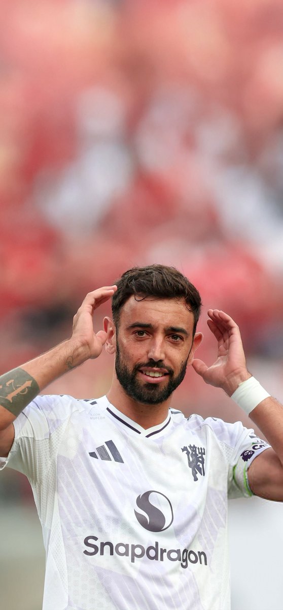 MUFCDH's tweet image. Bruno Fernandes 👑🇵🇹