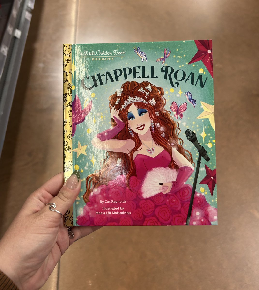 faephils's tweet image. i cried at walmart today btw