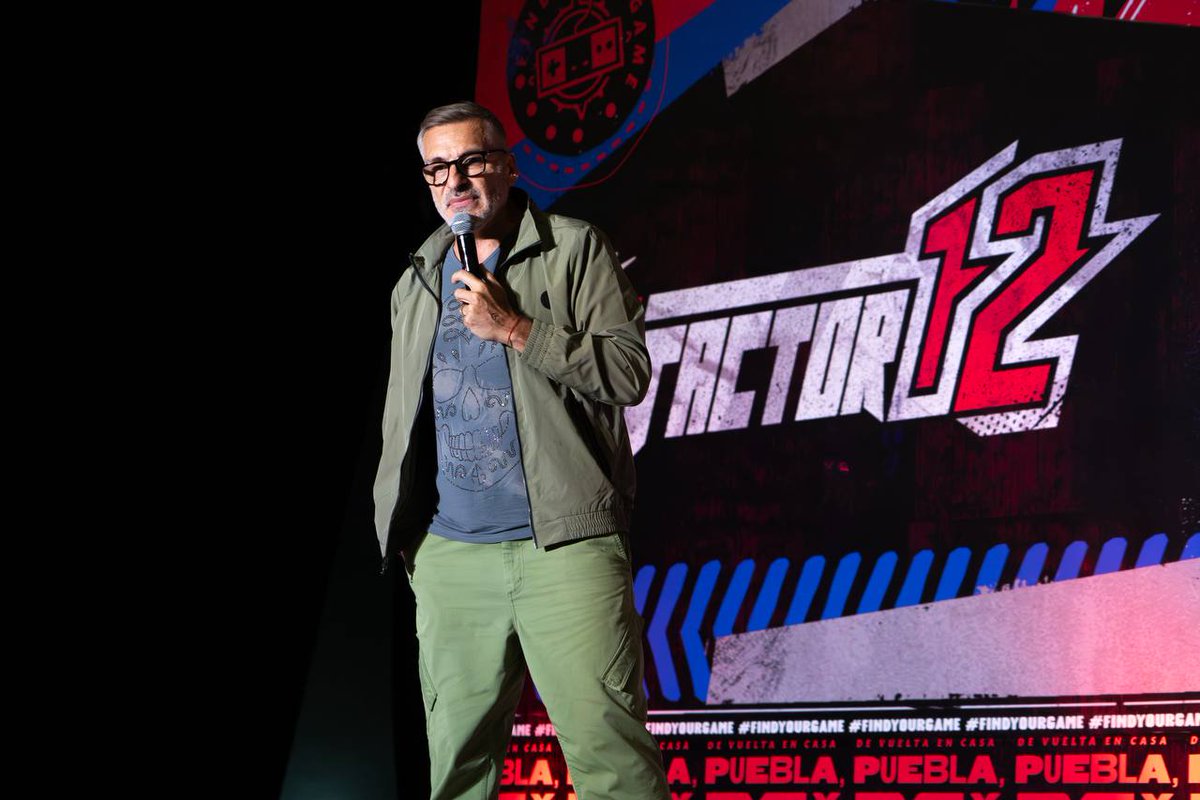 CExpositorPue's tweet image. 🎙️¡Sebastián Llapur en #SFactor12! 

La voz de Krusty, el Abuelo Simpson, el Pato Lucas, Quico, Thorin y más llegó al Centro Expositor Puebla. 🇲🇽✨ 

Una leyenda del doblaje que emociona a chicos y grandes. 

#PueblaEstáDeModa #PorAmorAPuebla #DoblajeLatino #GeekCulture