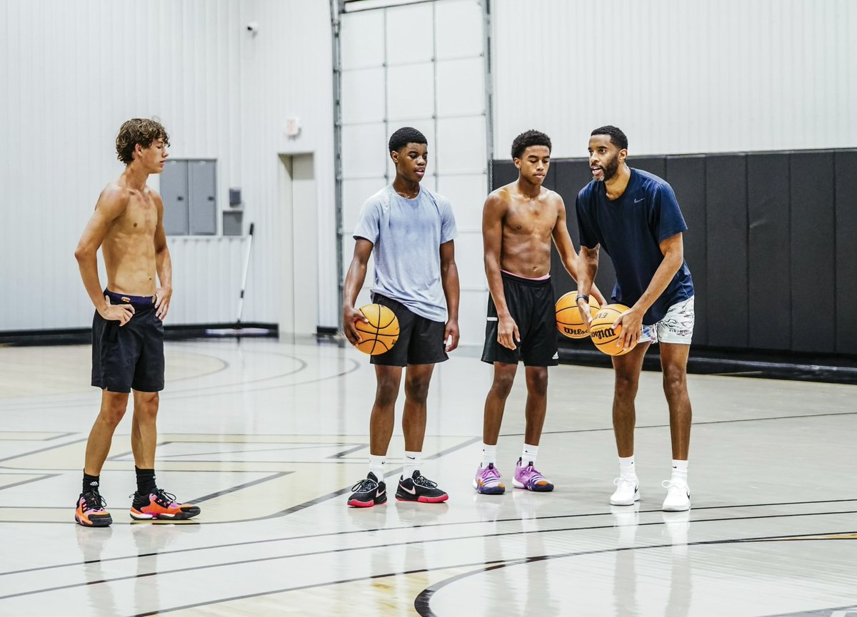 Ok_Red23_ (@ok_red23_) on Twitter photo As their last summer season closes, all three have been given an opportunity at the next level. Excited for their senior year!!Congratulations! <a href="/StevenJr2026/">Steven Anderson</a> <a href="/Kaden_Leache/">Kaden Leache</a> <a href="/hudson_franz/">Hudson Franz</a> As their last summer season closes, all three have been given an opportunity at the next level. Excited for their senior year!!Congratulations! <a href="/StevenJr2026/">Steven Anderson</a> <a href="/Kaden_Leache/">Kaden Leache</a> <a href="/hudson_franz/">Hudson Franz</a>