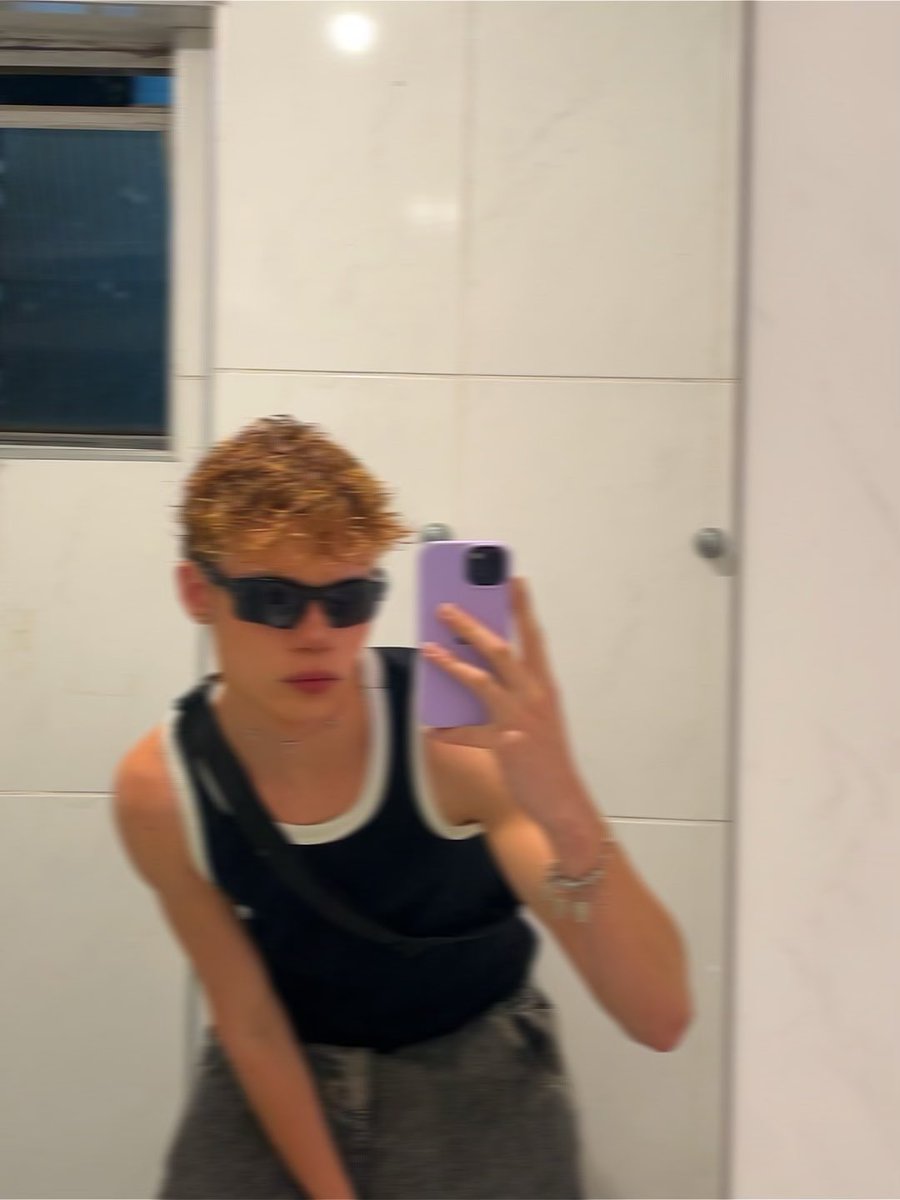 Mat_iax's tweet photo. Um bj 🖤 https://t.co/7NQAjb4ILv