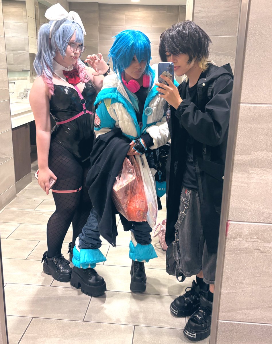 lixyaoo's tweet image. goon squad…
