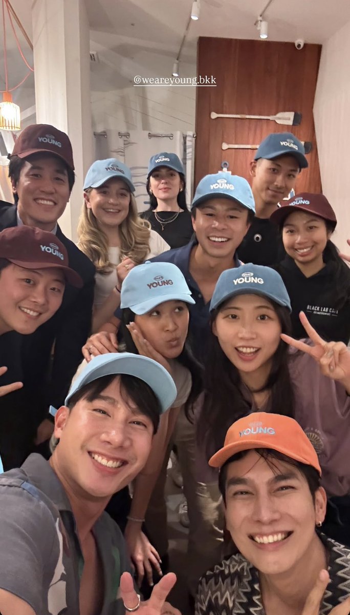 MSS Trending (@msstrending) on Twitter photo IGS: MewSuppasit Update
น่ารักจังเลยย 🧢 🧡💙🤎#WeAreYoungCafe
<a href="/MSuppasit/">mewsuppasit</a>
#MewSuppasit
#มิวศุภศิษฏ์ IGS: MewSuppasit Update
น่ารักจังเลยย 🧢 🧡💙🤎#WeAreYoungCafe
<a href="/MSuppasit/">mewsuppasit</a>
#MewSuppasit
#มิวศุภศิษฏ์