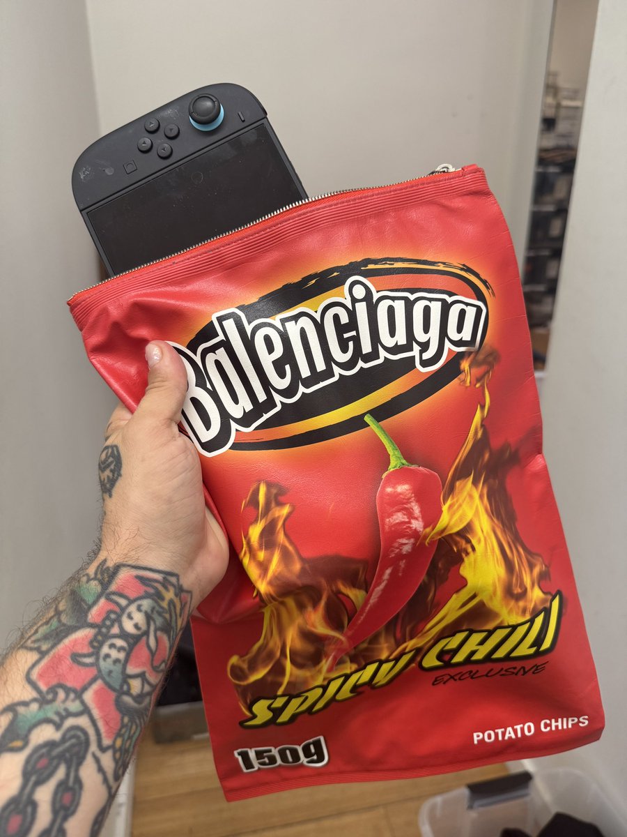 OGLukeMook's tweet image. 
