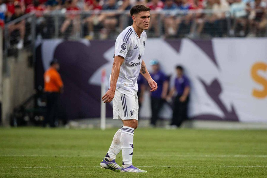 UnitedsUpdate's tweet image. 🇺🇾 Ugarte has been impressive 👏 #MUFC