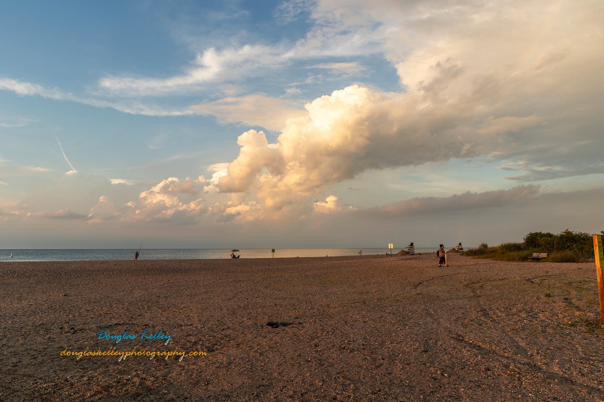 Douglas Kelley (@lisunchaser) on Twitter photo Cloud Porn lol North shore as storm roll thru the area <a href="/StormHour/">#StormHour</a> <a href="/ThePhotoHour/">#ThePhotoHour</a> <a href="/weatherchannel/">The Weather Channel</a> Cloud Porn lol North shore as storm roll thru the area <a href="/StormHour/">#StormHour</a> <a href="/ThePhotoHour/">#ThePhotoHour</a> <a href="/weatherchannel/">The Weather Channel</a>