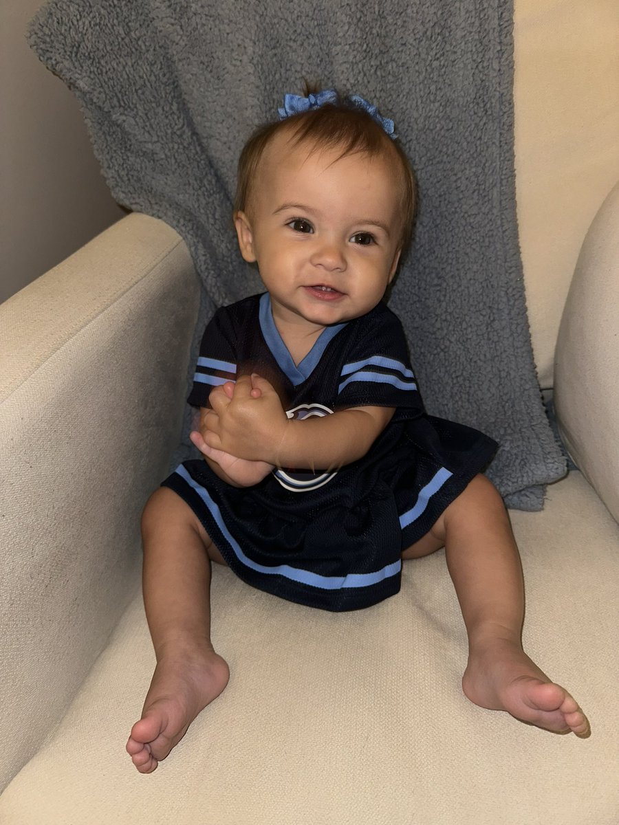 CollinFulkerson's tweet photo. Had a blast at @Titans open practice! 
Yall may have a future cheerleader in the making 🤪💙 https://t.co/NLEN68VesX