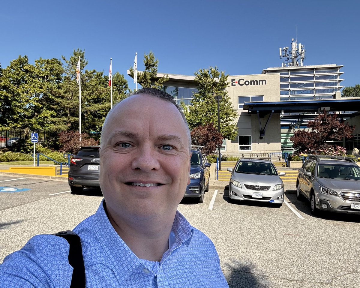 RyanVoutilainen's tweet image. The final night of this year’s @CelebOfLight fireworks display in Vancouver / English Bay. 
People have been relatively responsible thus far, let’s keep it going. 
All checked in at the EOC and ready to help with a successful event!
Go Nova Scotia!

#celebrationoflight #fireworks
