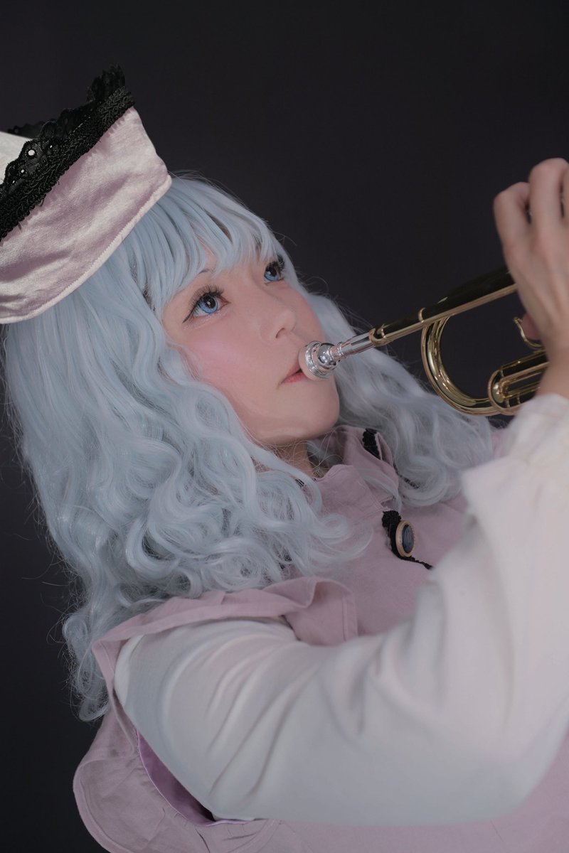 akaiwashi4's tweet image. 7/20 東方蒼髪併せ
音楽が聴こえてきそうなメルランです♪
メルラン•プリズムリバー
モデル: 🐠ちゃけ🐠(@sushitabetai310 )様
#0720東方青髪併せ #東方project
#コスプレ撮影 #cosplayergirls