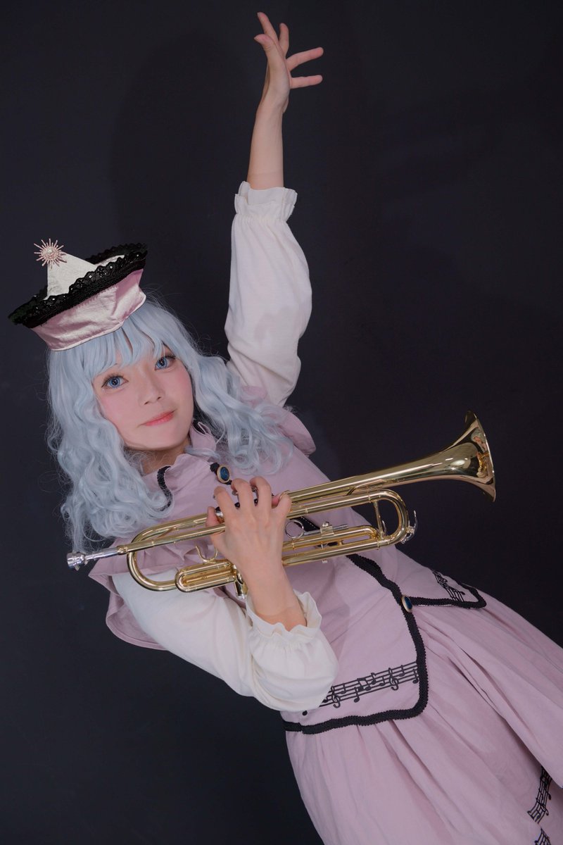akaiwashi4's tweet image. 7/20 東方蒼髪併せ
音楽が聴こえてきそうなメルランです♪
メルラン•プリズムリバー
モデル: 🐠ちゃけ🐠(@sushitabetai310 )様
#0720東方青髪併せ #東方project
#コスプレ撮影 #cosplayergirls