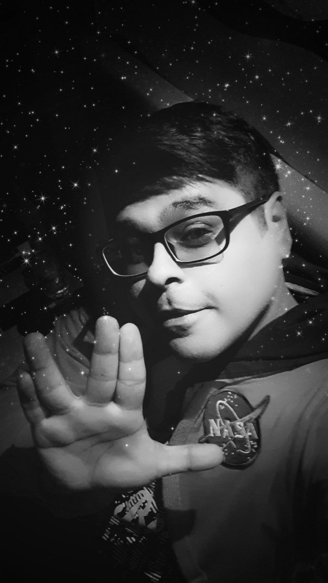 CosmicAnik's tweet image. Wishing YOU✨️🌟✨️
A Stellar Evening ahead✨️💫🖖