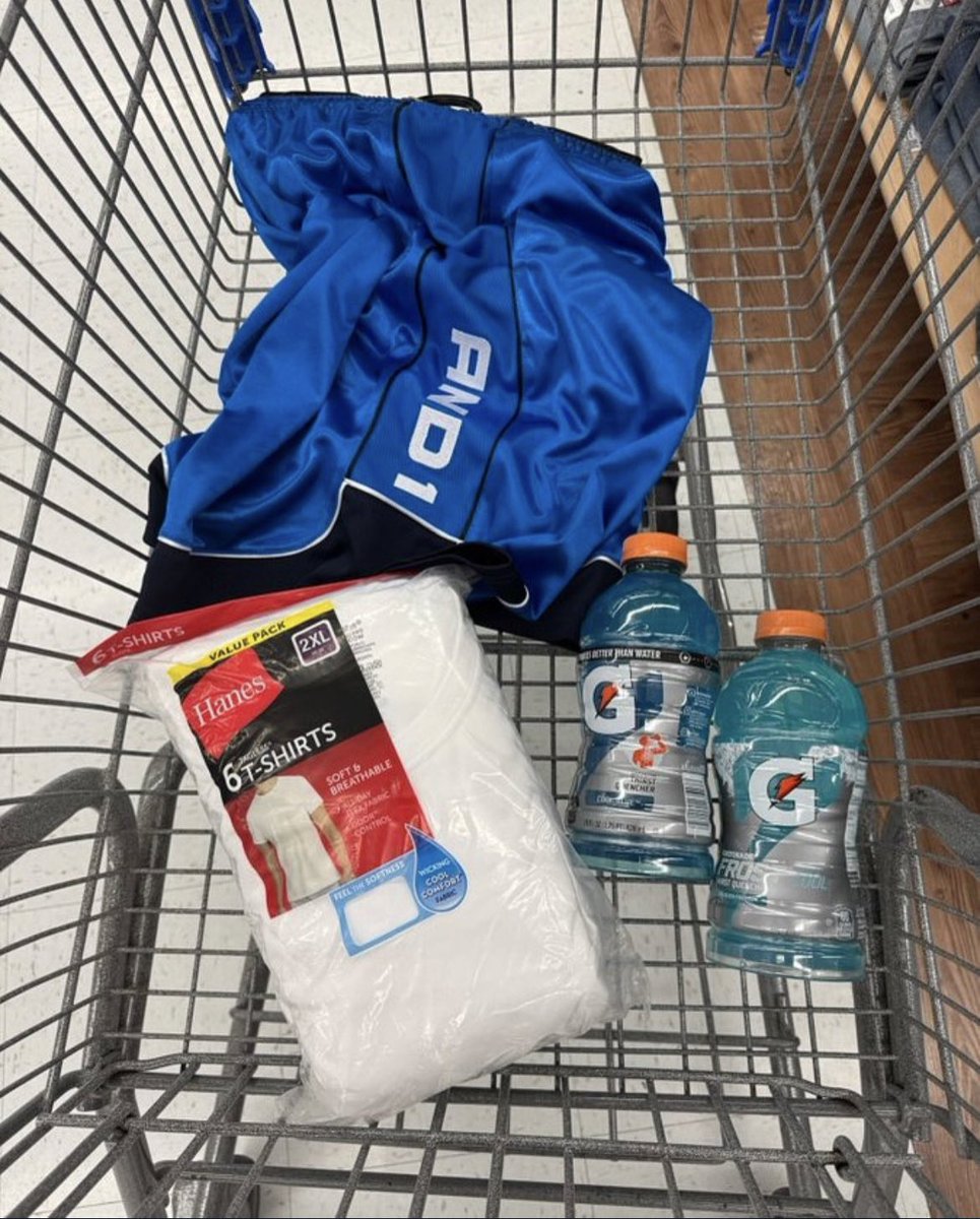 NB_hellafoolish's tweet photo. Essentials https://t.co/tETmO3IUpm