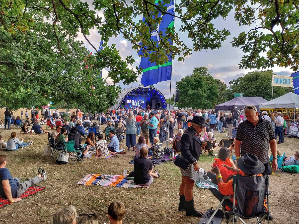 Scarpenter_67's tweet image. A return to Ealing for it&apos;s fantastic annual Blues event. Tonight headlined by the legendary RL Burnside&apos;s grandson Cedric bringing some Mississipi Hill Country Blues to West London. 
#EalingBlues @Ealing_Summer
