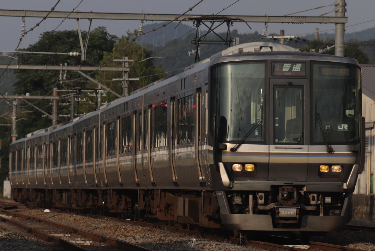 Jline22l_B11's tweet image. 3月以降播但線にゃJ4→J11→J8→J2→J3→J6→J12→J1
の順で入線中