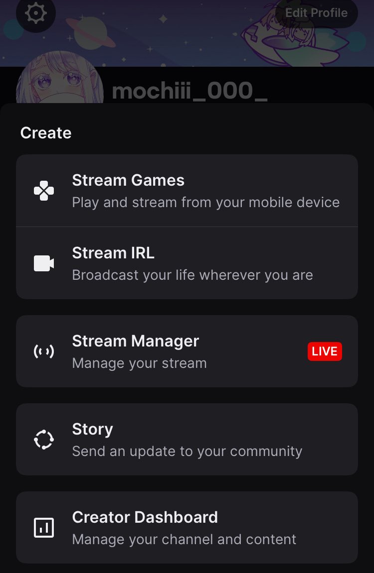 mochiii_000_'s tweet image. Damn I think the app is just broken today, chat’s not showing properly and I’m not even live anymore :0