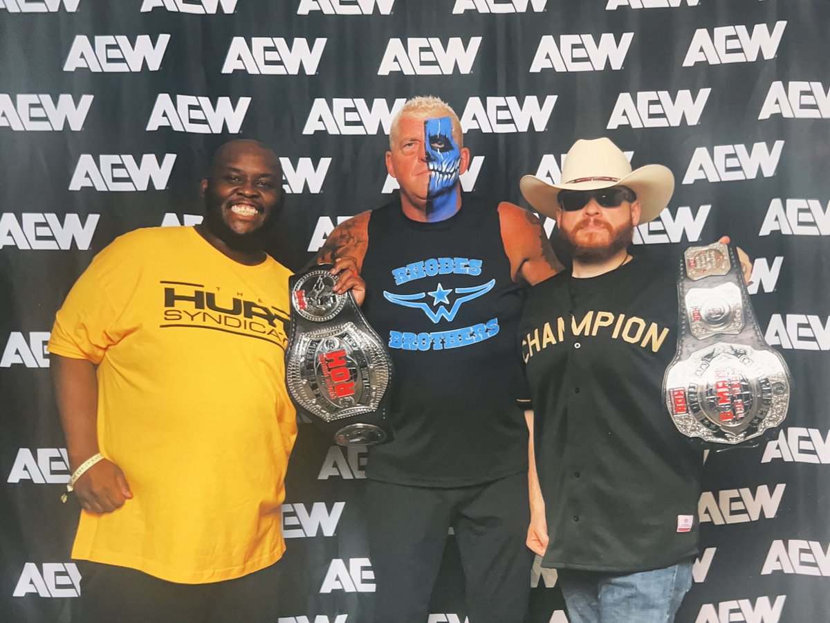 TGIFProfessor's tweet image. The Natural Dustin Rhodes won the WCW U.S. Heavyweight Championship when I was 4 years old. Now 32 years later he is holding the AEW TNT Championship. Toni Storm isn’t the only one that is timeless on Turner Networks. #AEWCollision
